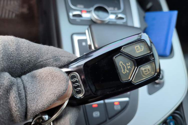 Used Audi Q7 New Energy 2019 55 e-tron Vehicle Key