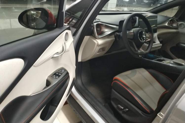 Used BYD Dolphin 2021 405 km Fashion Edition
