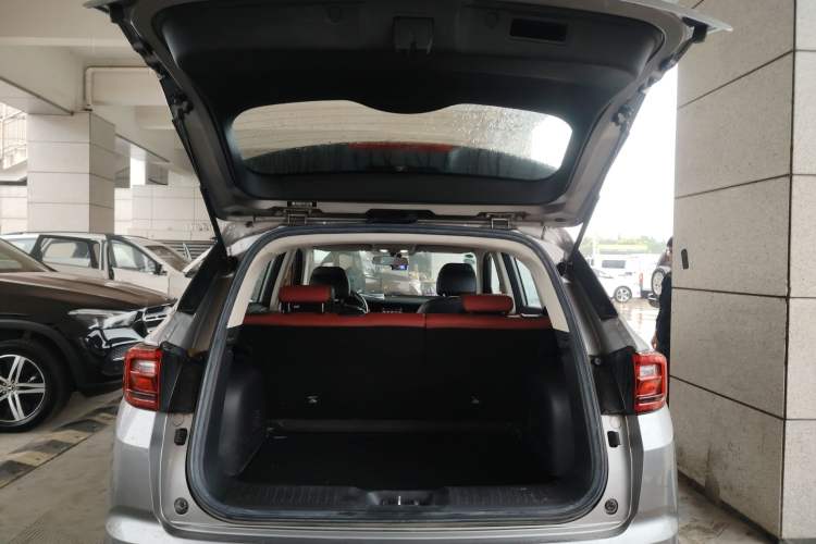 Used Changan CS35PLUS 2020 1.4T DCT Yue Lian Blue Whale Edition
