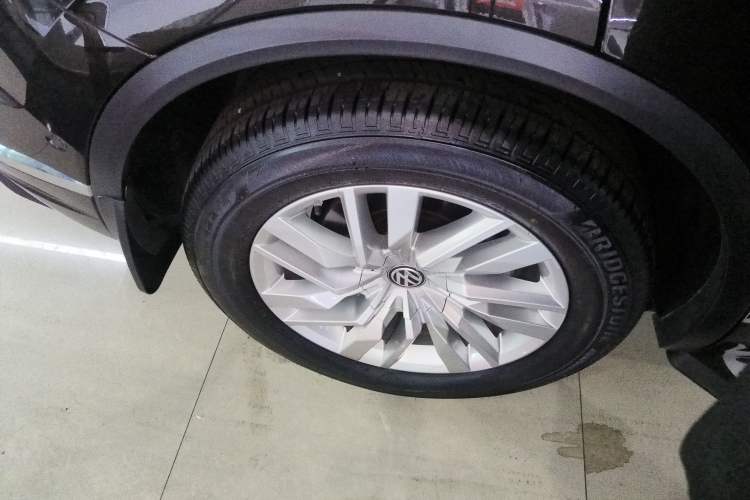 Used Volkswagen Touareg 2019 2.0 TSI Ruiyi Edition China V Standard
