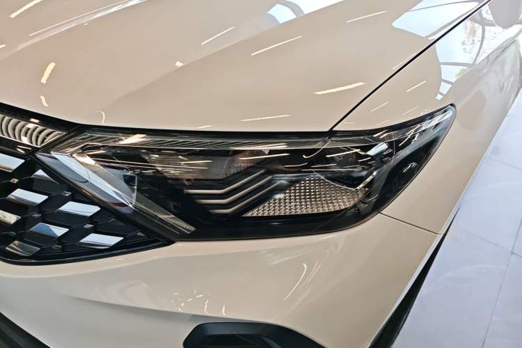 Used Jetta VS7 2020 1.4T Automatic Enjoyment Model Left Front Headlight