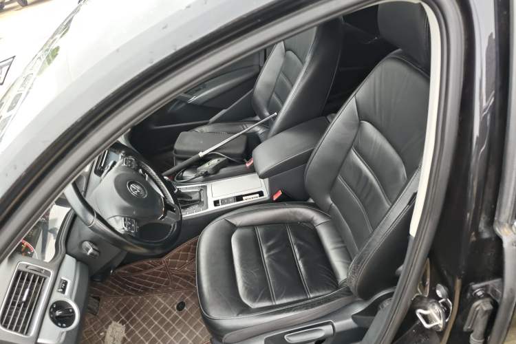 Used Volkswagen Passat 2014 1.8TSI DSG Prestige Edition
