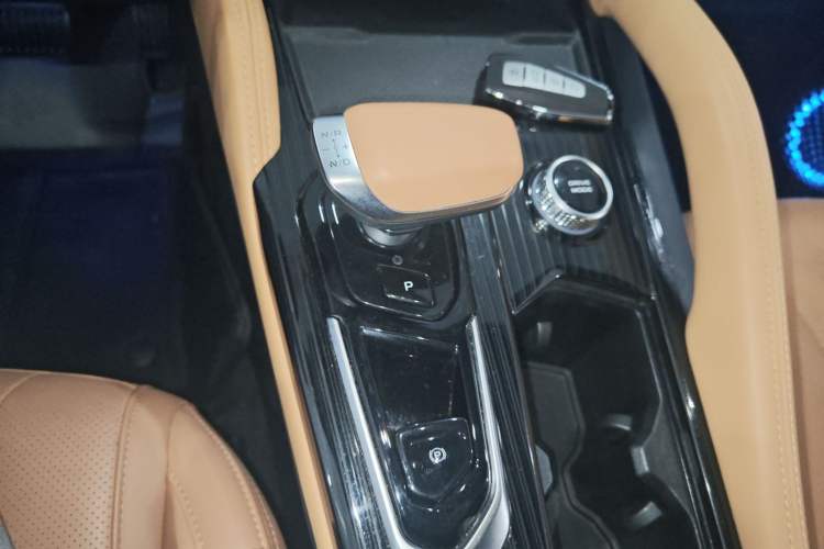 Used Geely Auto Monjaro L Extended Range Electric Version 2022 1.5T DHT Range-Extending Electric Supreme Edition
