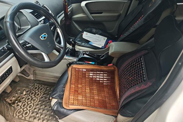 Used Geely Auto Emgrand 2016 Sedan 1.5L Manual Luxury Model