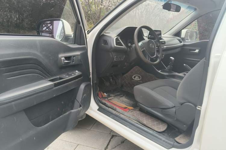 Used Great Wall Wingle 7 2019 2.0T Diesel Two-Wheel Drive Value Edition China VI Standard Big Double Cab GW4D20M