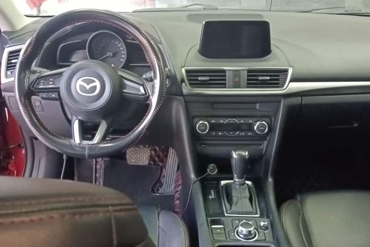 Used Mazda Mazda 3 Axela 2017 Sedan 1.5L Automatic Luxury Model Emission Standard China V