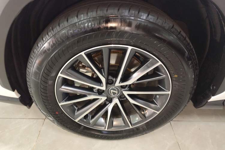 Used Lexus NX 2023 350h Front-Wheel-Drive Xinchichi Version