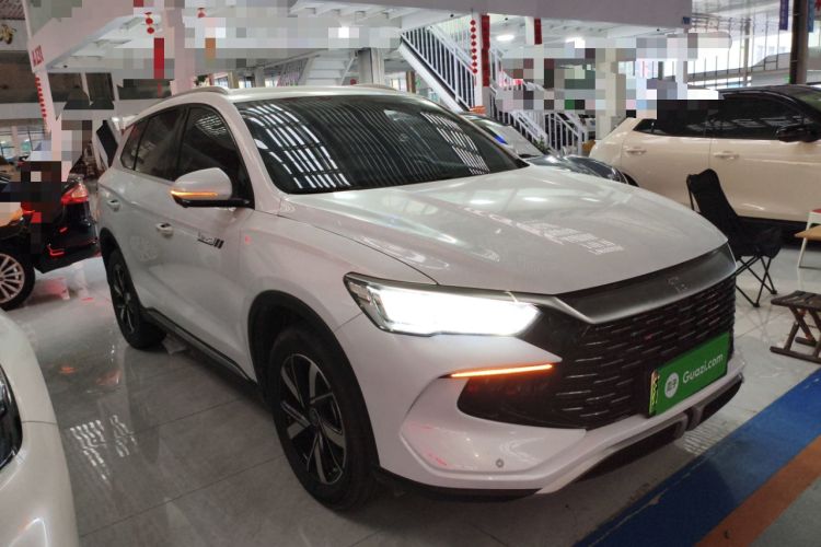 Used BYD Song Pro New Energy 2024 HONOR Edition DM-i 71KM Navigation Model Front Right 45 Deg