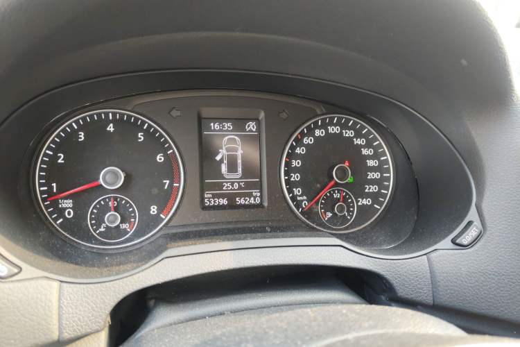 Used Volkswagen Sharan 2016 380TSI Comfort Edition 7-Seater
