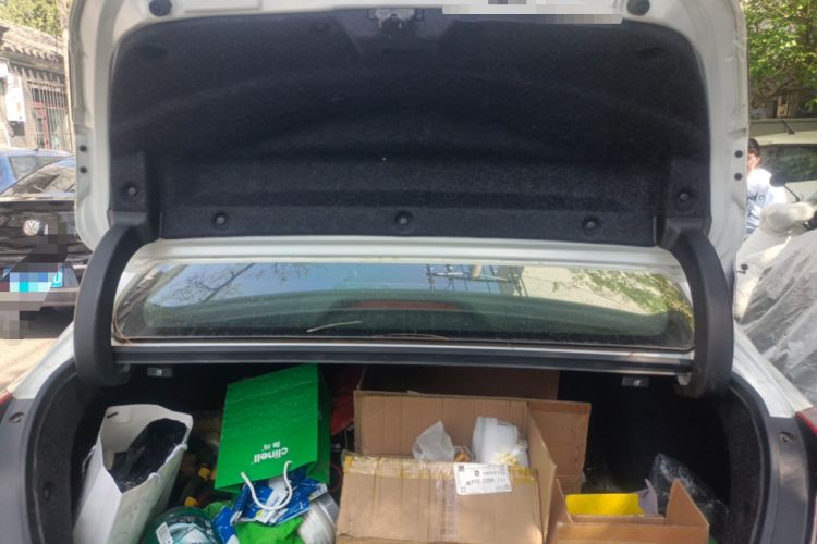 Used Honda Civic 2016 220TURBO CVT Luxury Edition Trunk