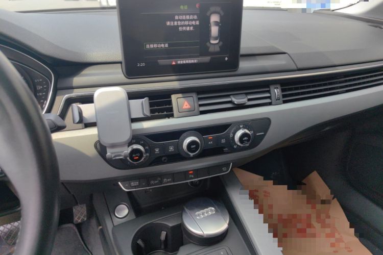 Used Audi A4L 2019 40 TFSI Ambition Version China V Audio And AC Panel