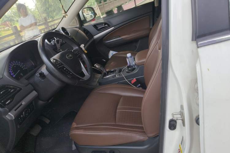 Used BYD S7 2015 2.0T Automatic Prestige Model
