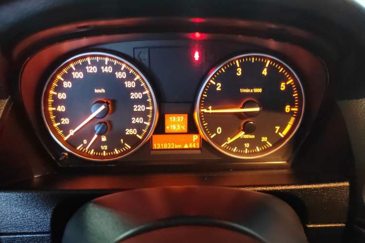 Used BMW X1 2015 sDrive18i Fashion Upgrade Edition Instrument Cluster