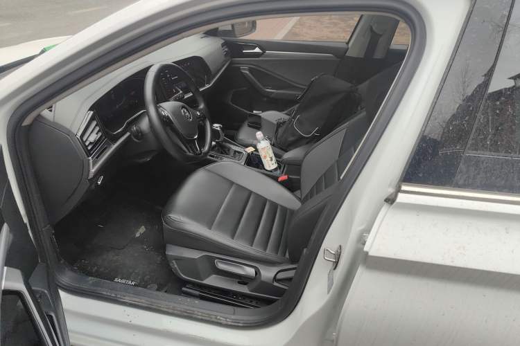 Used Volkswagen Sagitar 2021 200TSI DSG Excellence Edition Left Front Seat