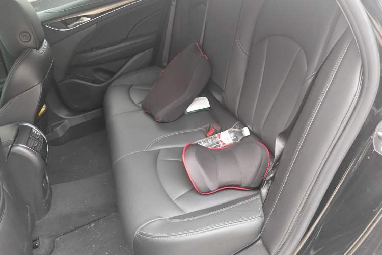 Used Buick LaCrosse 2022 652T Luxury Version Left Rear Seat