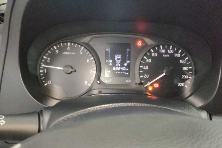 Used Nissan Navara 2017 2.5L Automatic 4x4 Luxury Edition QR25
