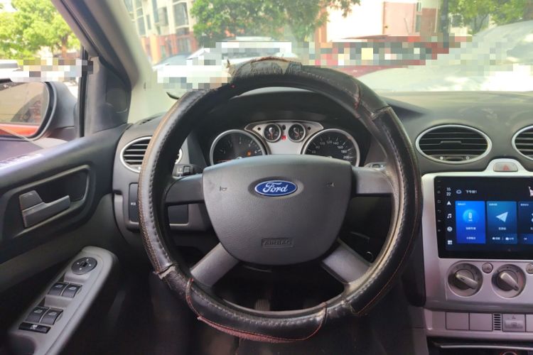 Used Ford Focus 2013 Hatchback Classic 1.8L Manual Base Model