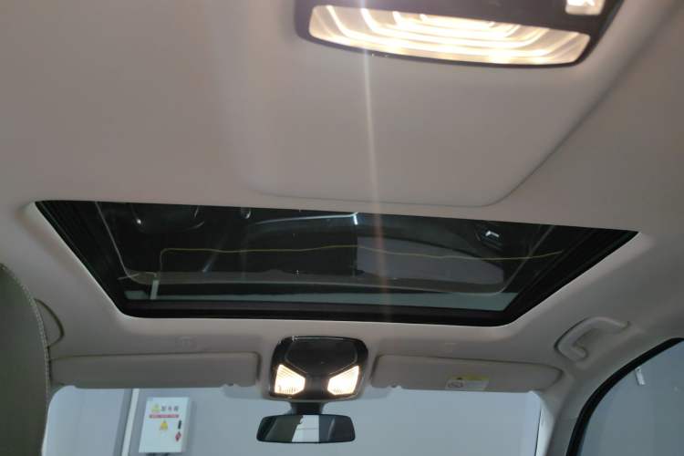 Used BMW 5 Series 2021 525Li Luxury Package