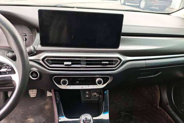 Used BAIC Beijing U7 2019 1.5T Manual Elite Version China V Emission Standard