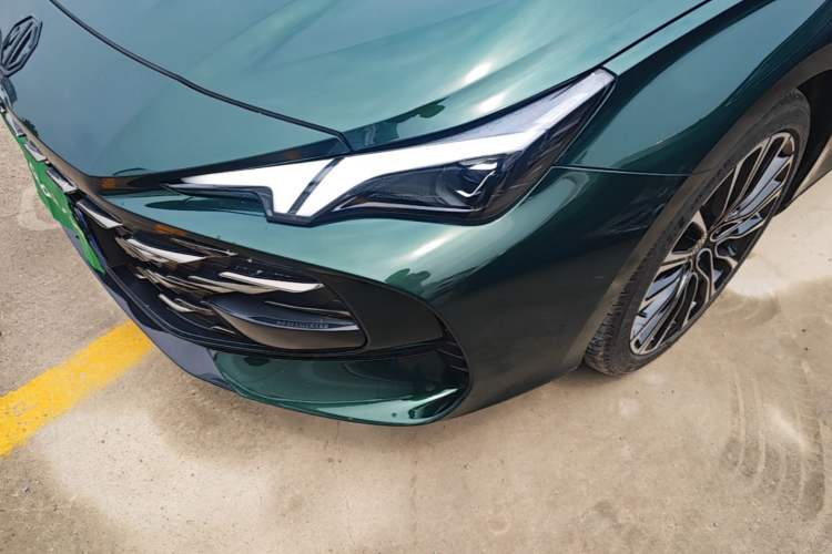 Used MG 7 2023 2.0T Automatic Hunter Luxury Edition
