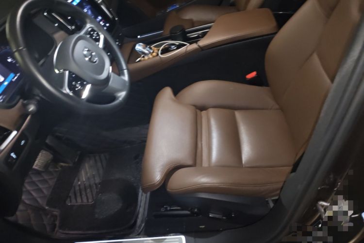 Used Volvo S90 2022 B5 Zhiyuan Luxury Edition