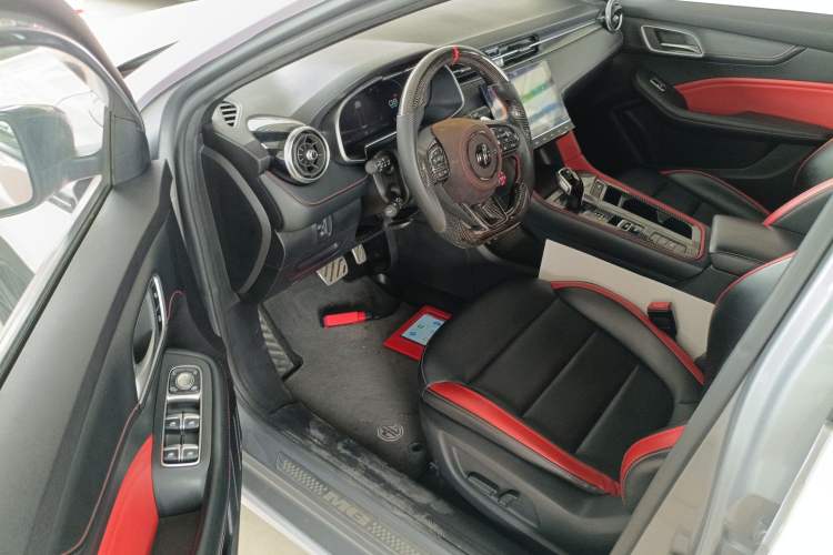 Used MG 6 2020 1.5T Automatic Trophy Luxury Edition Driver Seat