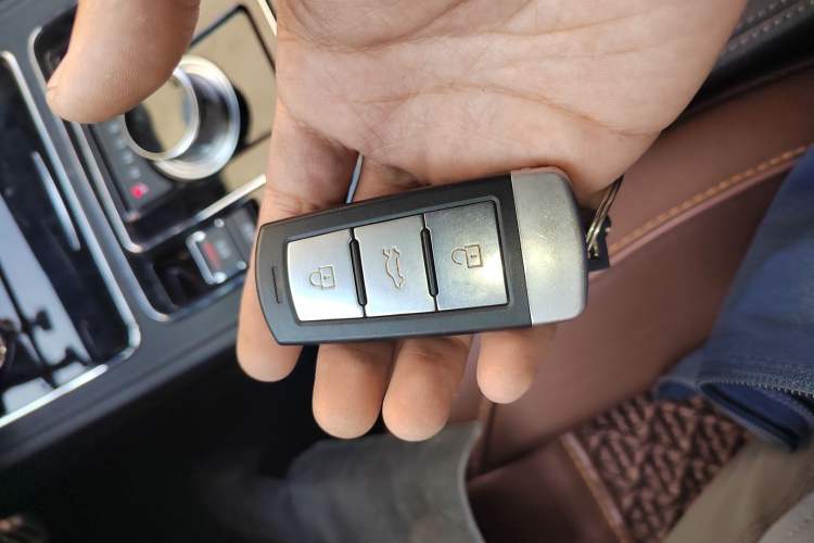 Used Zotye T600 2016 Sport Edition 2.0T DCT Luxury Model Vehicle Key