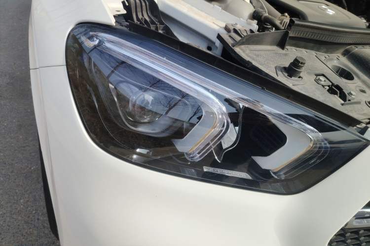 Used Mercedes-Benz GLE New Energy 2021 GLE 350 e 4MATIC Coupe SUV Right Front Headlight