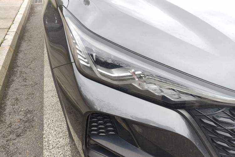 Used Changan CS75 PLUS 2021 1.5T Automatic Prestige Model
