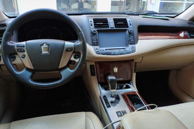 Used Toyota Crown 2012 2.5L Royal Leather Edition