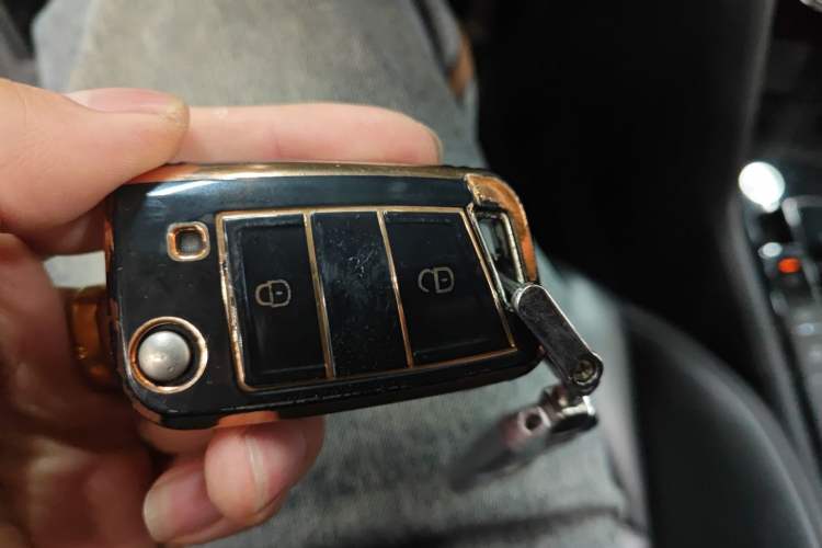 Used Volkswagen Tharu 2020 280TSI Two-Wheel Drive Luxury Edition China VI Standard