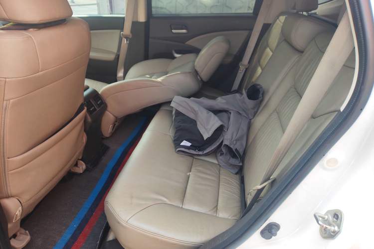 Used Honda CR-V 2012 2.4L four-wheel drive luxury version