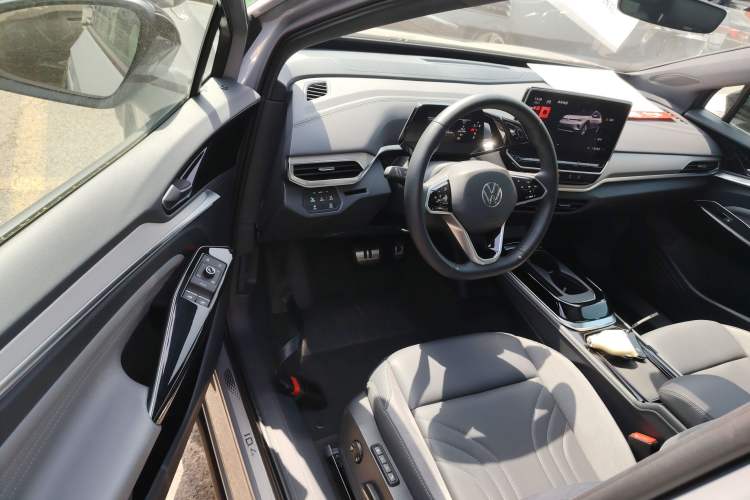 Used Volkswagen ID.4 CROZZ 2022 Long-Range Lite PRO Edition