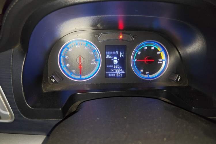 Used FORTHING Lingzhi M5 2022 Comfort Model 7 Seats