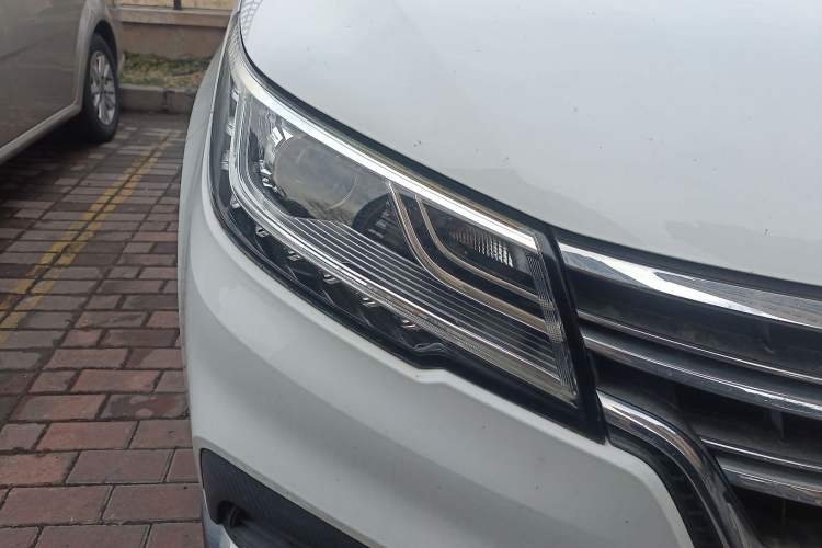 Used Roewe RX3 2018 1.6L Manual Flagship Edition