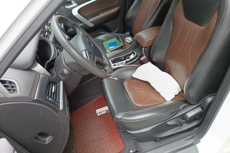 Used Geely Auto Emgrand 2017 Hatchback RS Million Edition 1.5L CVT Upward Version
