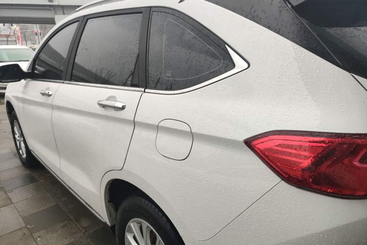 Used Haval M6 2021 PLUS 1.5T Manual Luxury Smart Connectivity Model