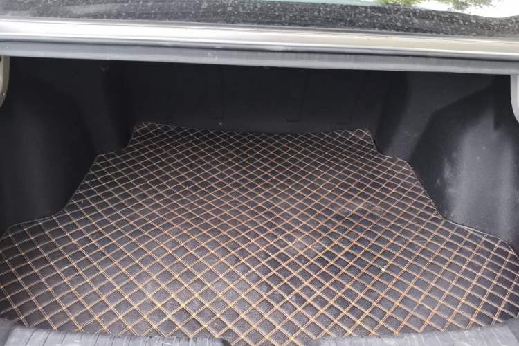 Used CHANGAN Eado 2021 PLUS 1.6L GDI CVT Luxury Model Trunk