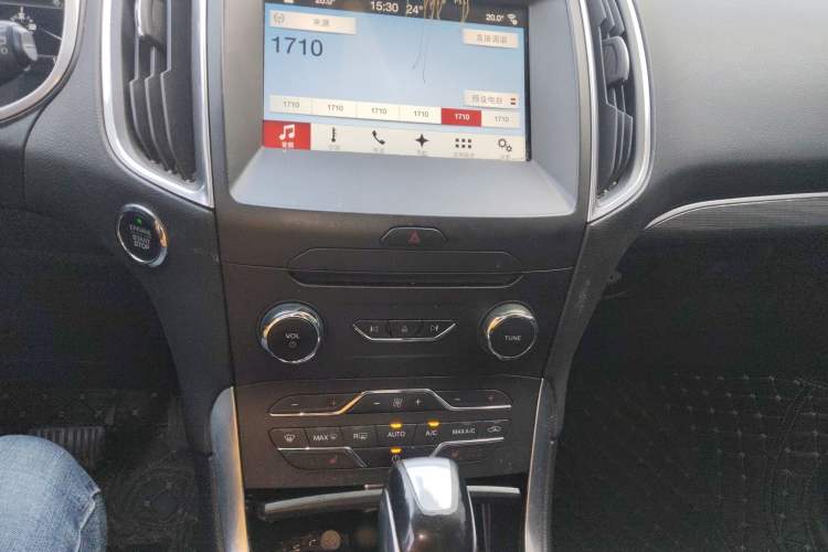 Used Ford Edge 2018 EcoBoost 245 Four-Wheel Drive Titanium 7-Seater