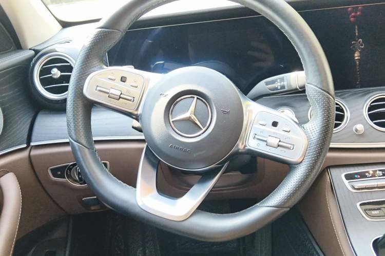 Used Mercedes-Benz E-Class 2019 Restyled E 300 L Sport Luxury Edition