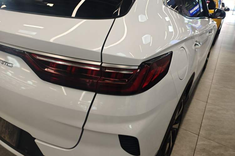 Used BYD Song PLUS New Energy 2021 EV Deluxe Model Right Rear Taillight