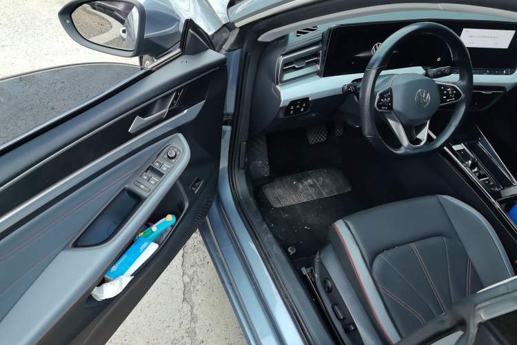 Used Volkswagen Lamando 2022 Lavida L 280TSI DSG Cool & Spicy Edition Interior 3