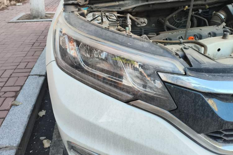 Used Honda CR-V 2016 2.0L two-wheel drive Urban Edition