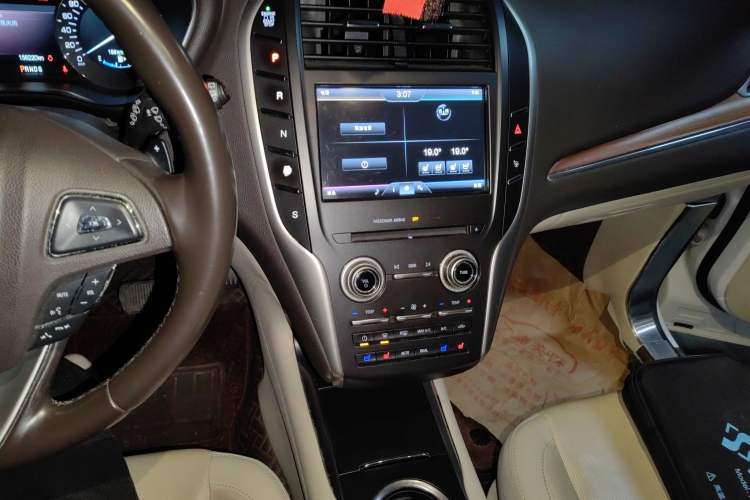 Used Lincoln MKC 2014 2.0T Four-Wheel Drive Luxury Edition