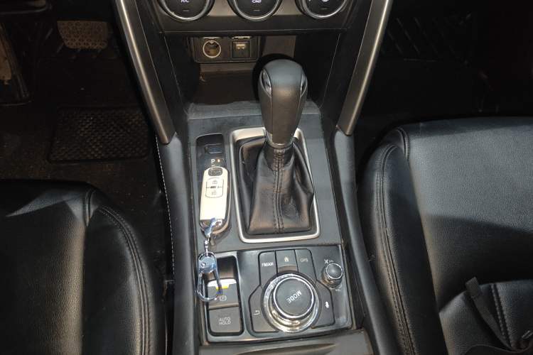 Used Mazda CX-4 2018 2.0L Automatic Two-Wheel Drive Blue Sky Dynamic Version China V Standard