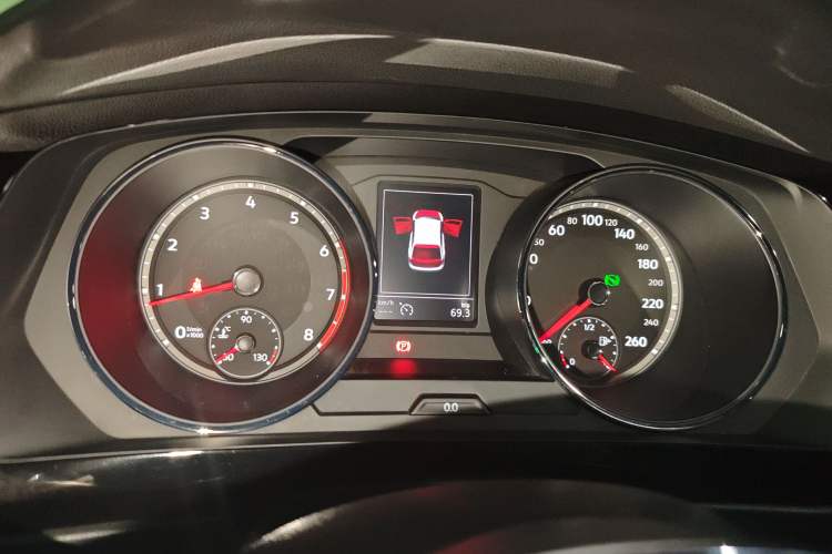 Used Volkswagen Tiguan L 2018 330TSI Automatic Two-Wheel Drive Luxury Edition