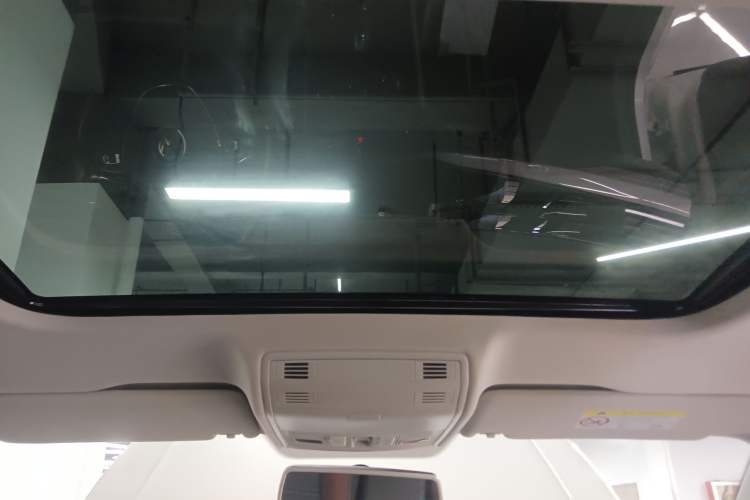 Used Volkswagen Bora 2021 1.5L Automatic Comfort Smart Connect Edition Headliner