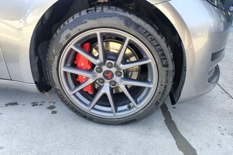 Used Tesla Model 3 2022 Rear-Wheel-Drive Version
