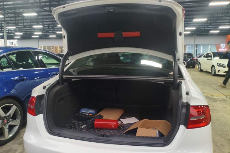 Used Audi A4L 2015 35 TFSI Automatic Comfort Model