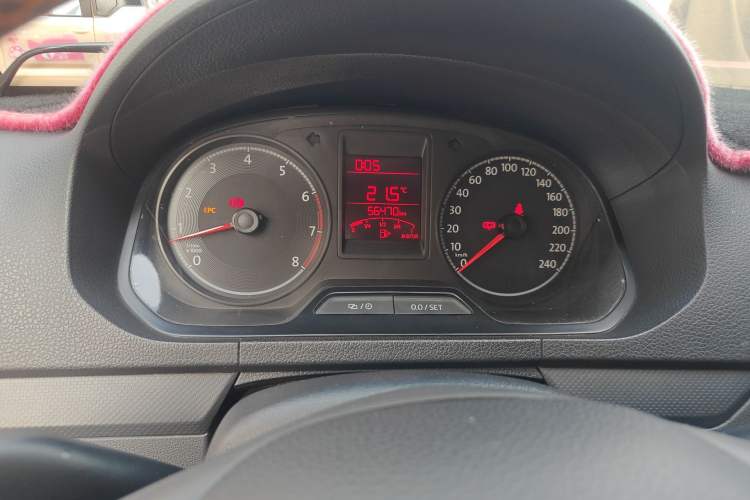 Used Volkswagen Jetta 2017 1.5L Manual Fashion Edition
